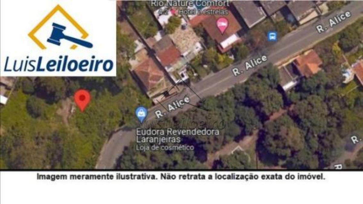 Lote 54 e parte do lote 53, situado na Rua Alice, Laranjeiras, Rio de Janeiro/RJ, medindo 17,00m de frente, 31,25m nos fundos, de extensão por um lado 41,40m e pelo outro 40,00m.