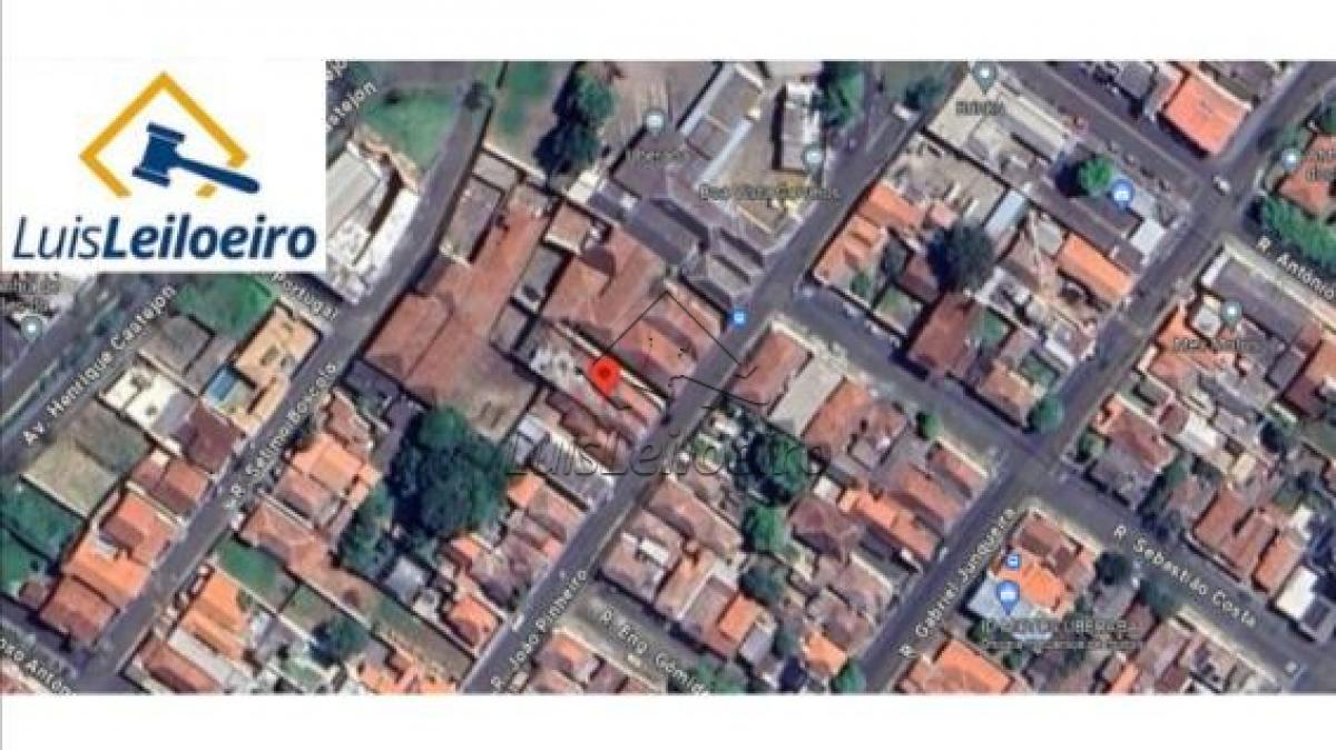 Imóvel situado na Rua João Pinheiro, nº 1.345 e e nº 1.421, Bairro Boa Vista
