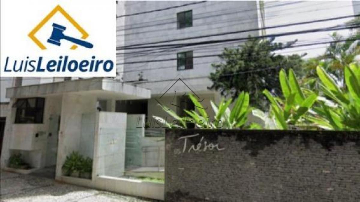 Apartamento 901, do Edifício Trésor, na Rua Astronauta Neil Armstrong, nº 65, Casa Amarela, Recife/PE