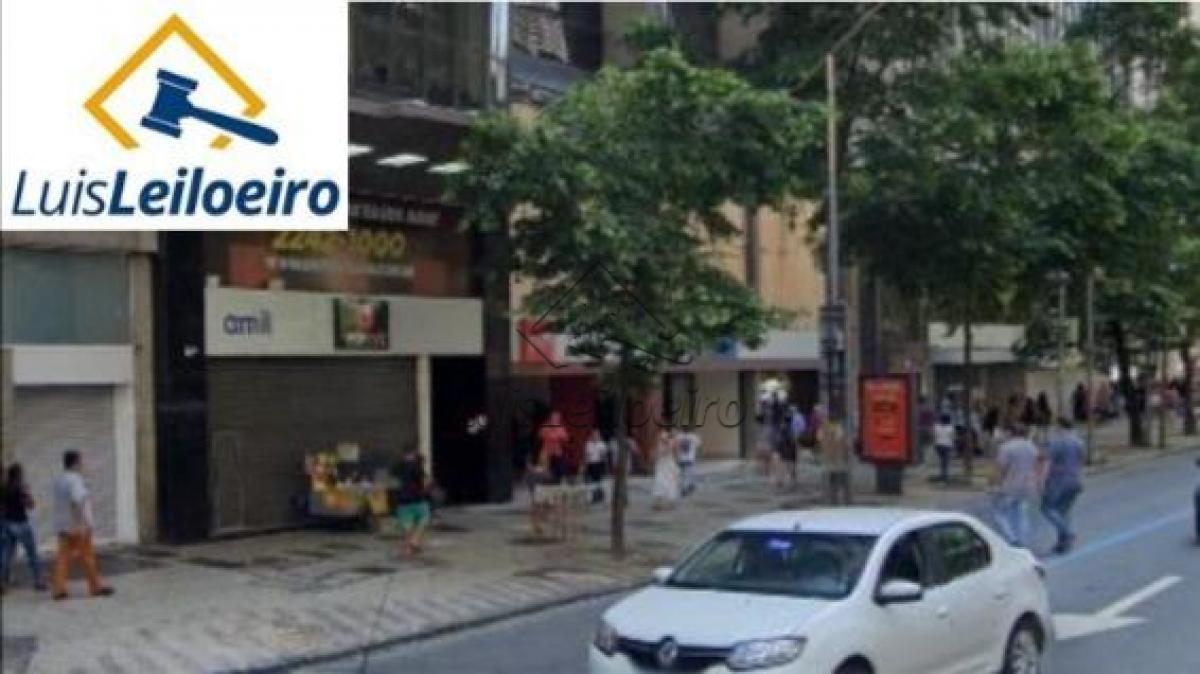 Sala 901 do edifício situado na Av. Rio Branco, 114 centro/Rio de Janeiro, e correspondente a fração ideal de 1,5/51 do respectivo terreno.