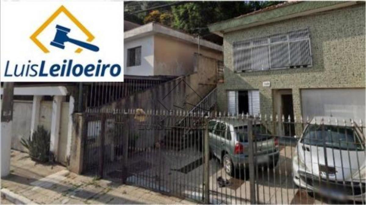 Construção e terreno situado na Rua João Roberto Thut, antiga Rua Particular 3, nº 385, constituído de parte do lote 15, Sítio Carro Alto, 44º Subdistrito - Limão