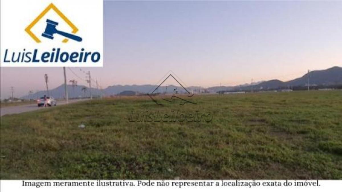 Lote 18, Quadra 35, Loteamento Cidade Balneária Pontal, Angra dos Reis/RJ, mede 670m².