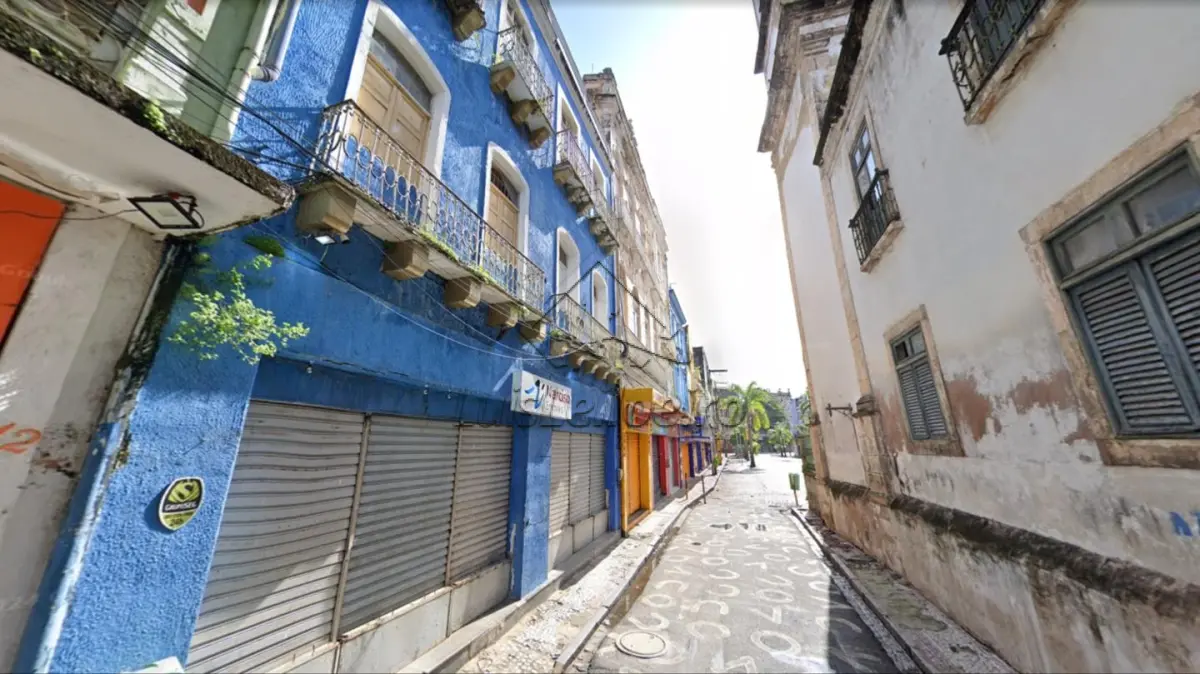 20% do prédio Comercial- Nº 2 COM TRÊS PAVIMENTOS, SITADO A RUA DIREITA, SÃO JOSE, RECIFE/PE. COM ÁREA TOTAL DE 210,63 M² E ÁREA CONTRUIDA DE 600,00 M².