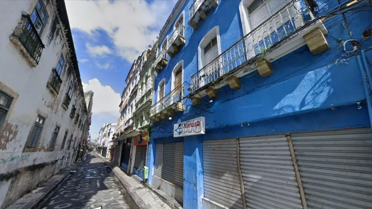 20% do prédio Comercial- Nº 2 COM TRÊS PAVIMENTOS, SITADO A RUA DIREITA, SÃO JOSE, RECIFE/PE. COM ÁREA TOTAL DE 210,63 M² E ÁREA CONTRUIDA DE 600,00 M².