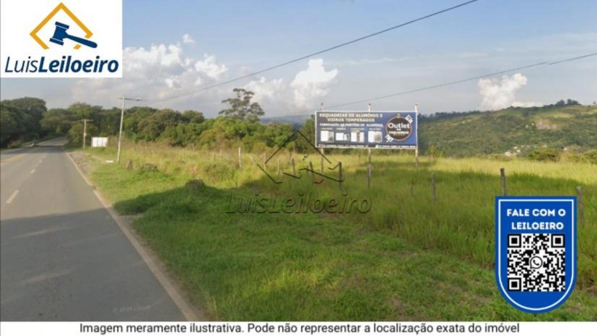 Terreno rural denominado Fazenda São João, situado no bairro do Paiol Velho, Piedade/SP. Com área total de 242,00 hectares.
