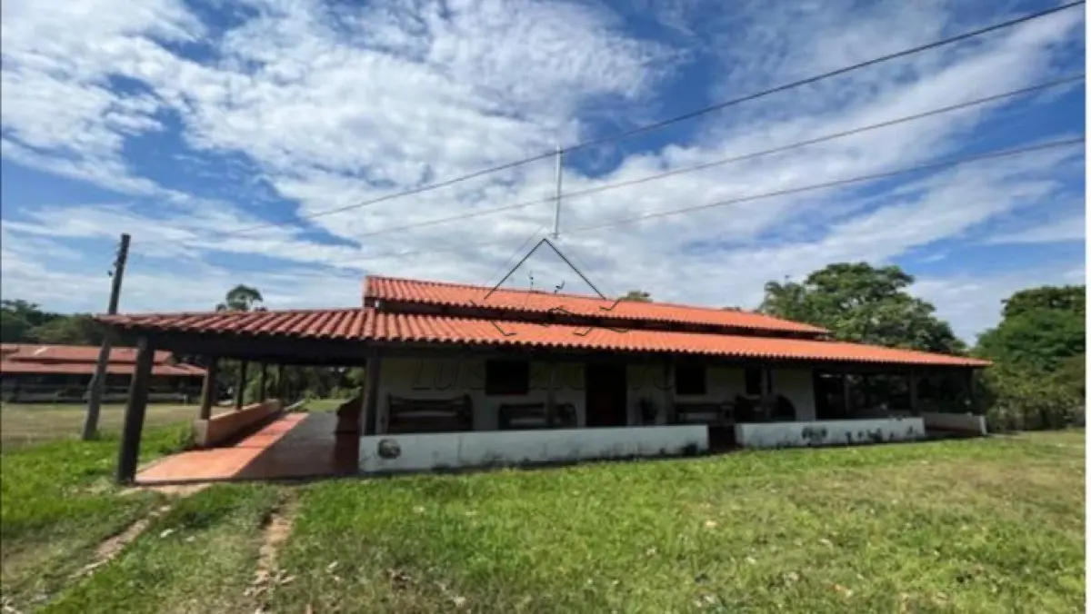 Gleba d terras - Fazenda Porteira, Unai , com área total de (290,93,99ha)