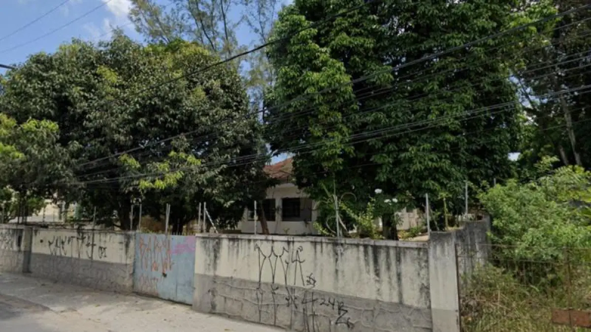 Av. Dr. José Rufino, 2393