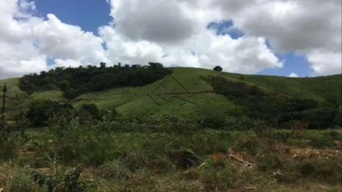 Engenho Cachoeira, localizado na área rural de Ipojuca , com área de 942,9219ha
