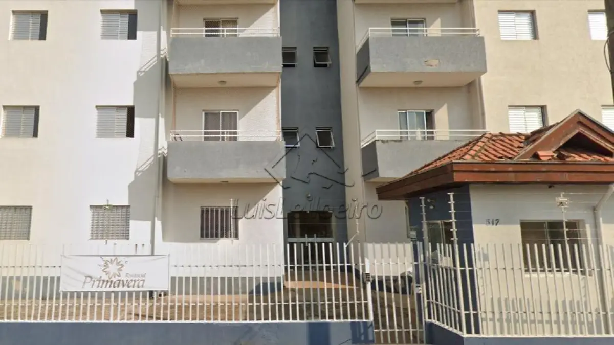 APARTAMENTO - Rua Baurú, 517