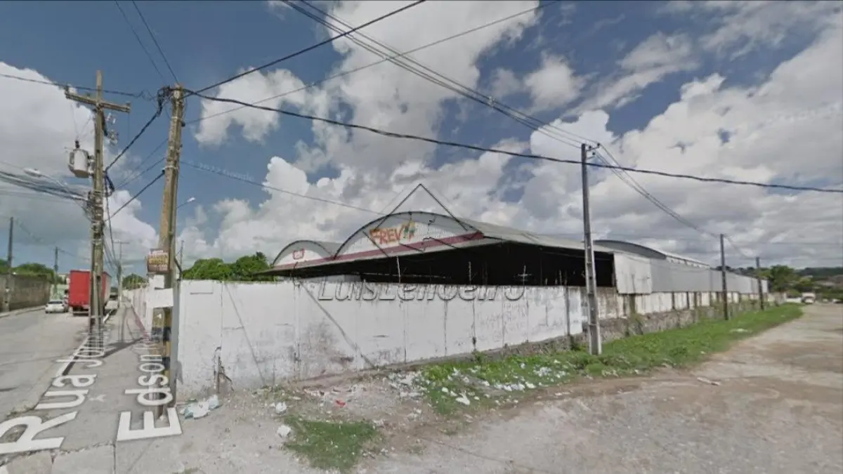 Imóvel Comercial - AV. JORNALISTA EDSON RÉGIS, IBURA,733