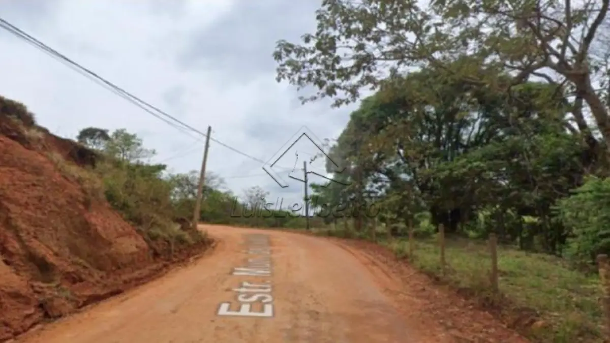 TERRENO - DENOMINADO GLEBA 3°, COM FRENTE PARA A ESTRADA MUNICIAL DO MONJOLINHO, BAIRRO RIO DO PEIXE, SOCORRO/SP, COM ÁREA TOTAL SUPERFICIAL 985,82 M²