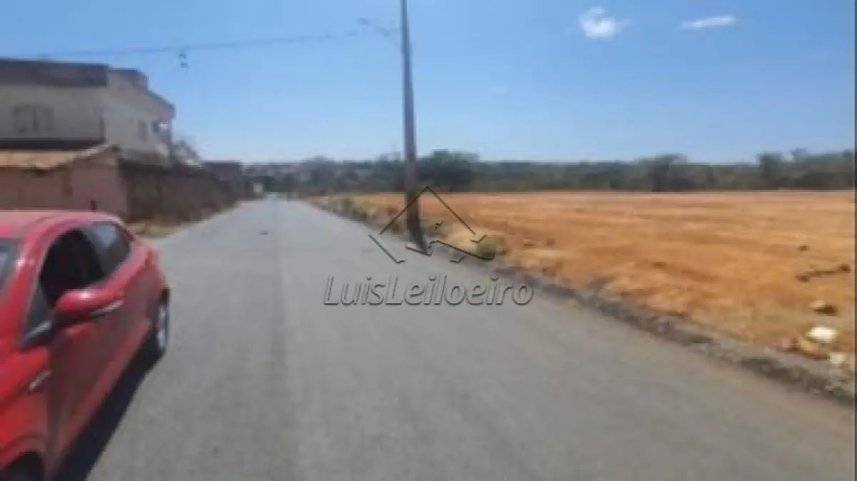 Terreno - R. Inocêncio Sena , Área C , com área de 270,20m², Montes Claros,
