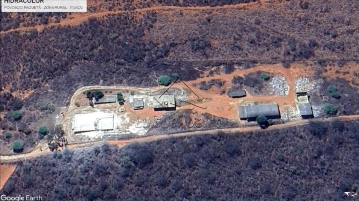 IMÓVEL INDUSTRIAL, COM ÁREA DE 9.756HA, LOCALIZADO NA FAZENDA MORRO DAS ARARAS, ITUAÇU/BA. COM VÁRIOS GALPÓES EDIFICADOS, E OUTRAS BENFEITORIAS