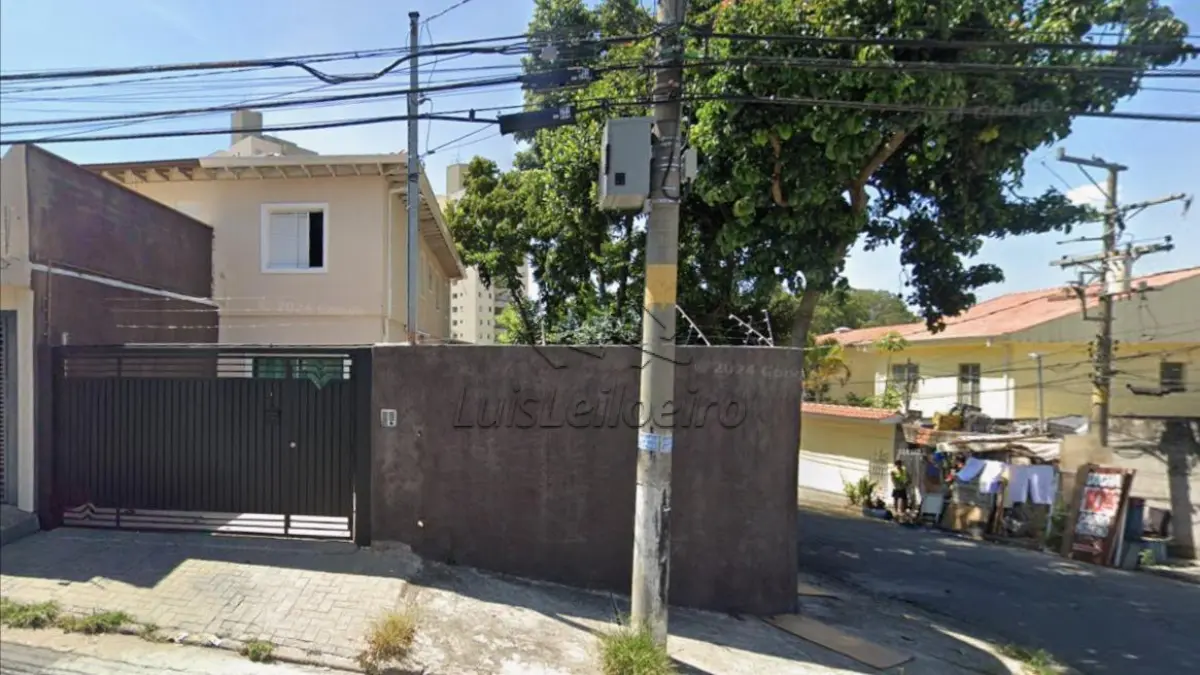 Imóvel Residencial - Rua Carlos Chambelland, 80