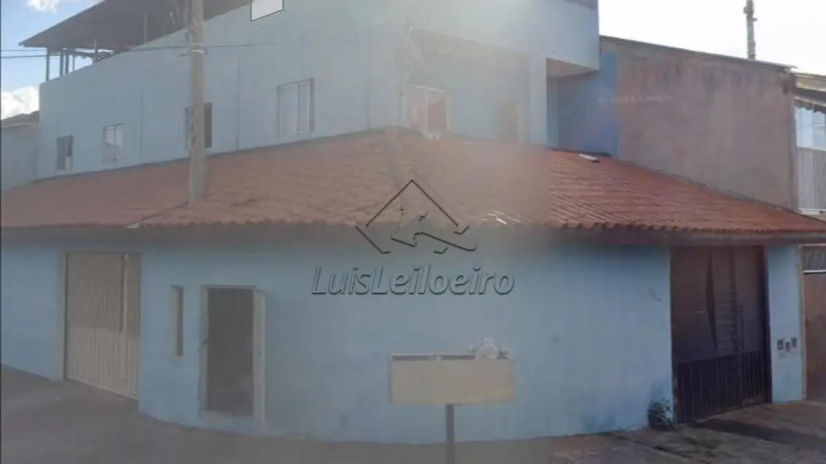 CASA - Av Roberto Jose Fiore, n.742, Jardim Imperial