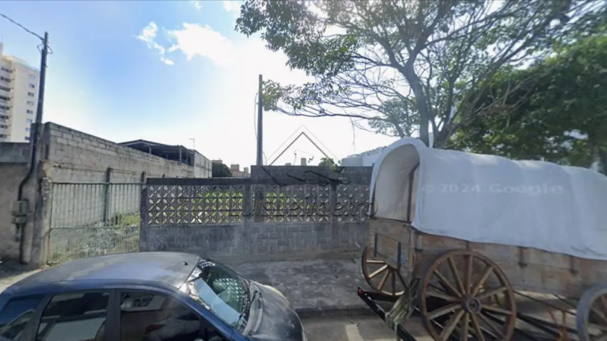 Terreno - R. das Goiabas, 12 - Morada de Laranjeiras N.12 quadra 2 com área total 652,85 m²