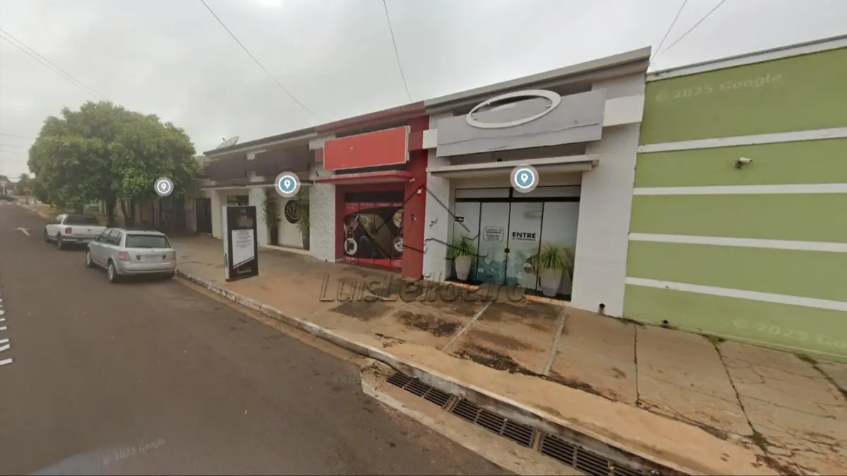 LOTE - 17 DA QUADRA M, À RUA HELENA RONICCI MARCIANO, BAIRRO PIRAVEVÊ, IVINHEMA/MS. LOTE COM ÁREA DE 300M² E ÁREA EDIFICADA DE 112M²