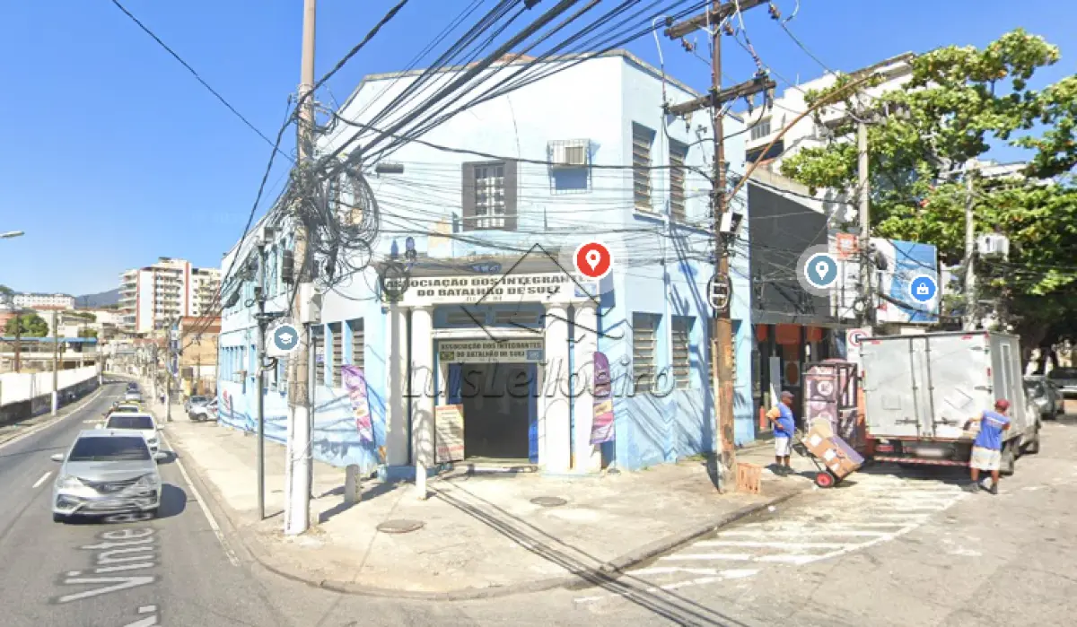 LOTE 001 - PRÉDIO COMERCIAL - Entre as Estações do Meier e Silva Freire - R. Vinte e Quatro de Maio, 1321 - Méier, Rio de Janeiro.