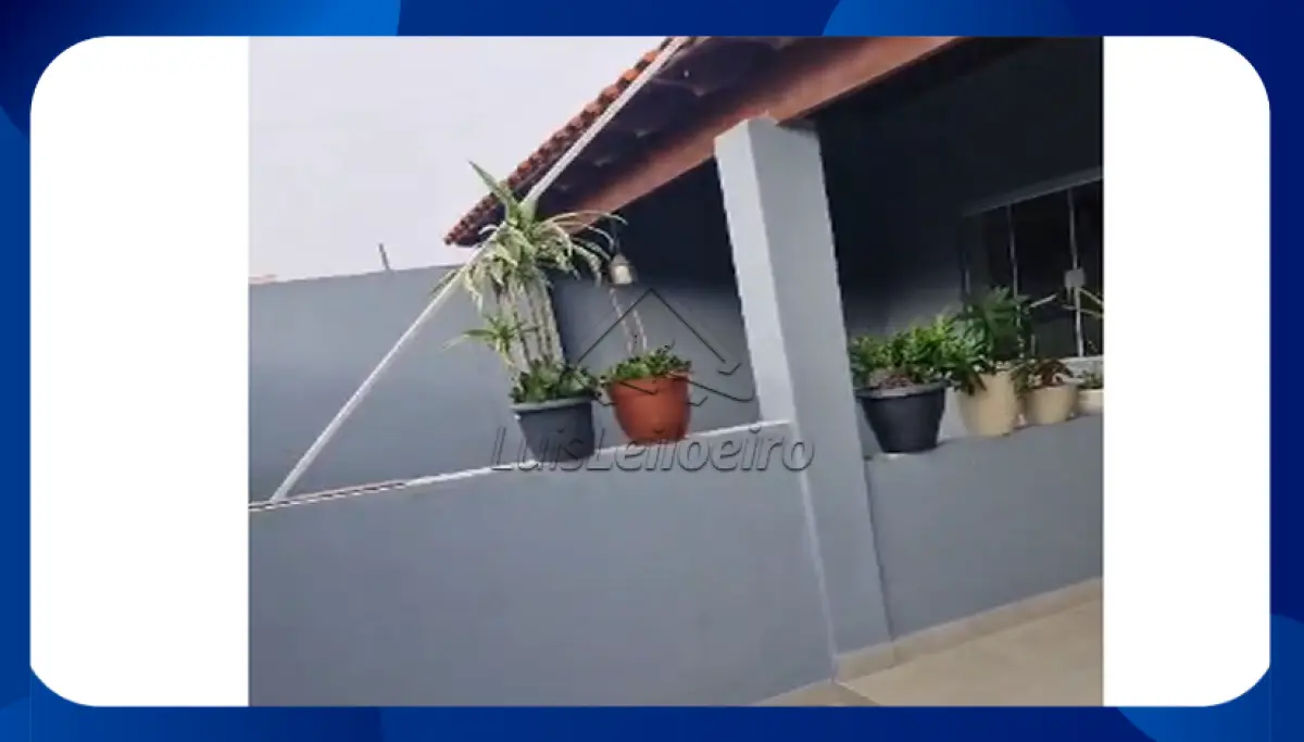 LOTE 001 - Imóvel Residencial 180m² - Lote 275m² - Três Corações/MG