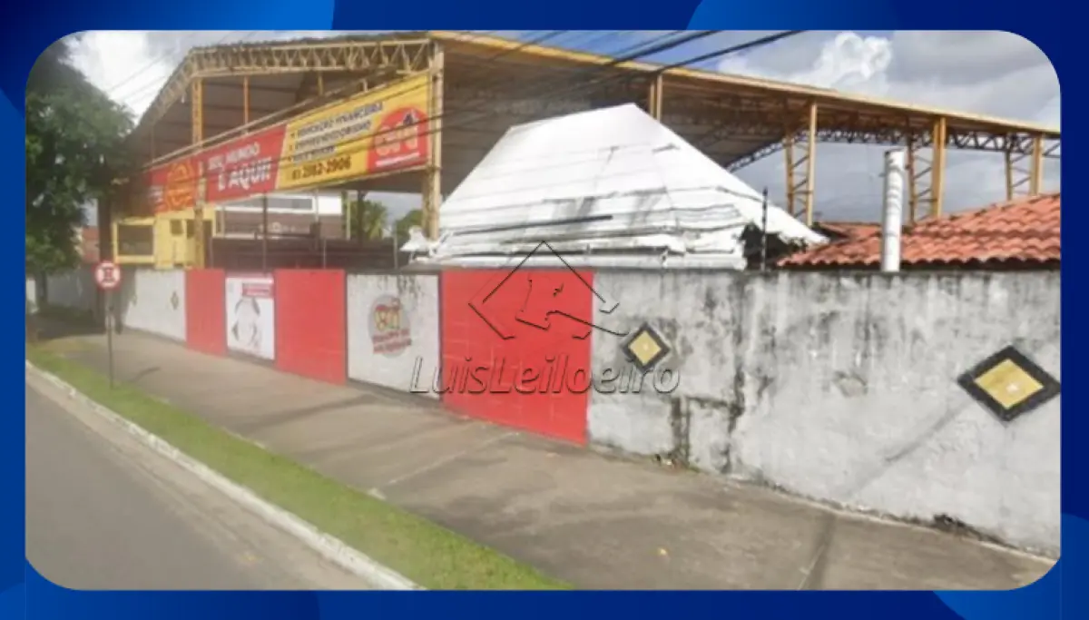 LOTE 175 - PRÉDIO COMERCIAL - Avenida Epitácio Pessoa, nº 80, esquina com a Praça da Independência, Centro, João Pessoa/PB