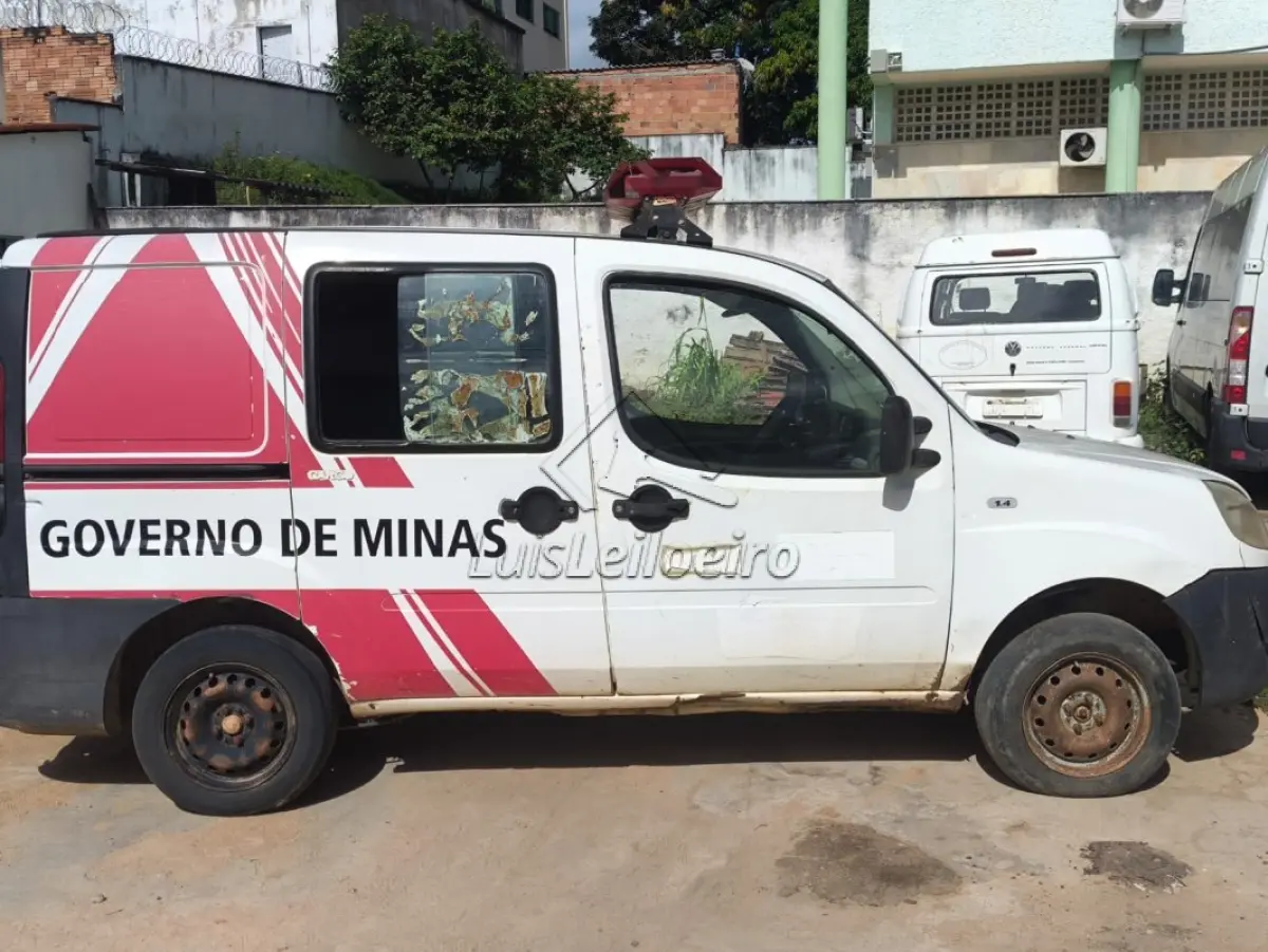 LOTE 025 - FIAT/DOBLO ROTAN AMB2/1.4/2013