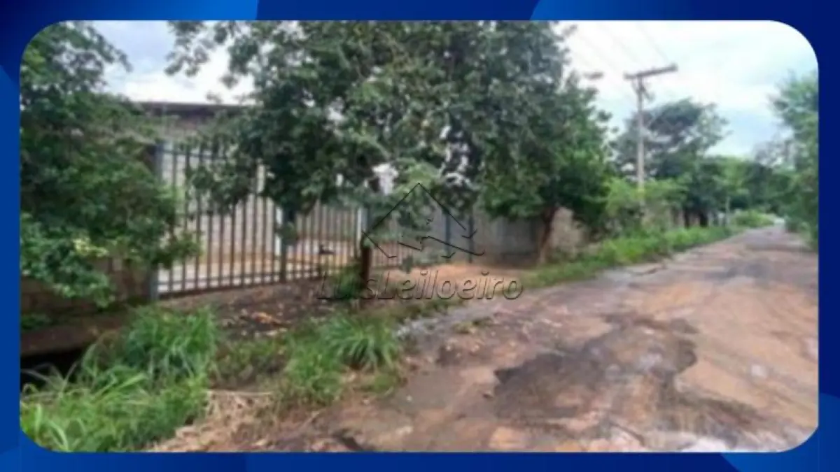 LOTE 011 - TERRENO - Área de 4.027m² com benfeitorias, Lote 05 da Quadra 48, Rua Cento e Dois, Jardim Presidente, Rio Verde/GO