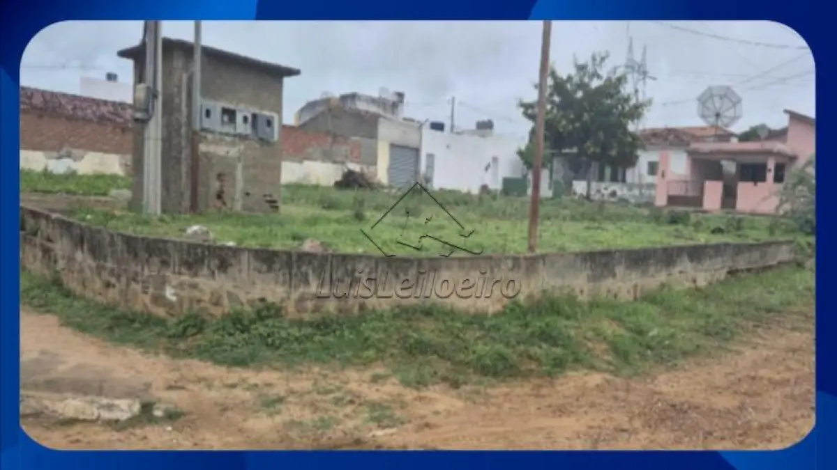 LOTE 005 - LOTE DE TERRENO - Lote de terreno plano, localizado na Rua Aluísio Mota de Lima, no distrito de Pão de Açúcar, Taquaritinga do Norte/PE, com área total de 1.385,85m².