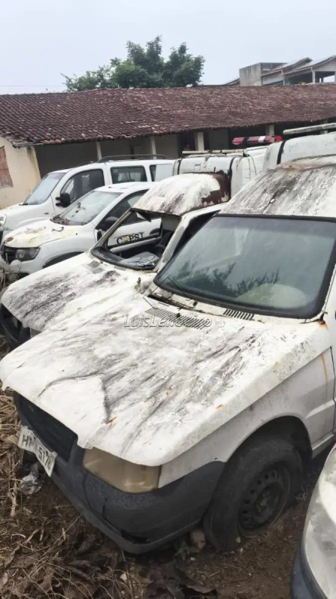 LOTE 024 - FIAT/FIORINO IE AMBULANCIA/1.3/2006