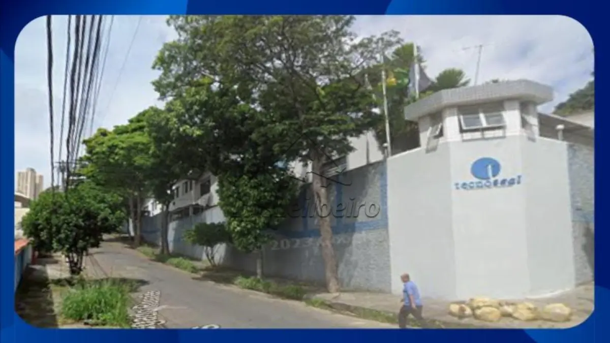 LOTE 017 - LOTE - Lote nº 30, da quadra 5, localizado na Rua Delegado Ronaldo Jaques, nº 860, no bairro Vila Amaral, Belo Horizonte/MG, com área de terreno de 340,78m².
