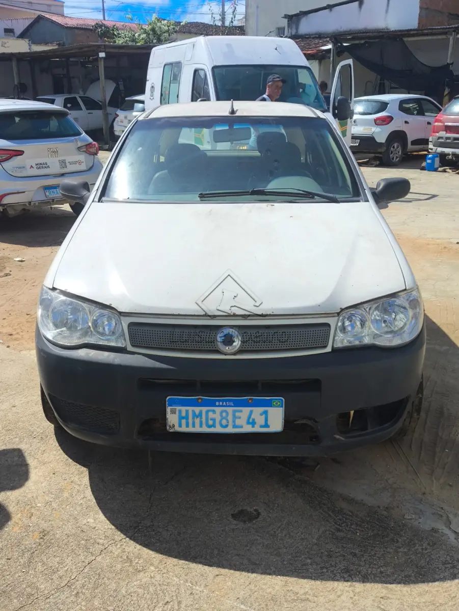 LOTE 013 - FIAT/PALIO WEEKEND ELX 1.4 FIRE 5L/2007