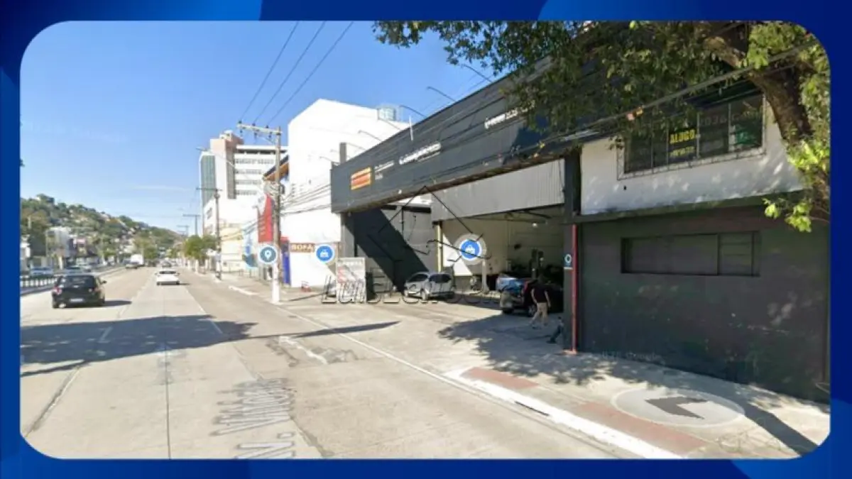 LOTE 025 - GALPÕES - Galpões comerciais localizados na Avenida Vitória, nº 2010/2200, Ilha de Monte Belo, Vitória/ES, com área total de 1.083,03m² e área construída de 1.268,59m².