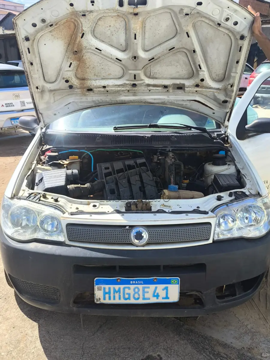 LOTE 013 - FIAT/PALIO WEEKEND ELX 1.4 FIRE 5L/2007