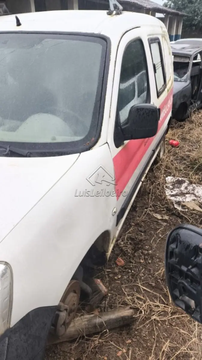 LOTE 028 - PEUGEOT/PARTNER GREENCAR AMBULANCIA 1.6/2018