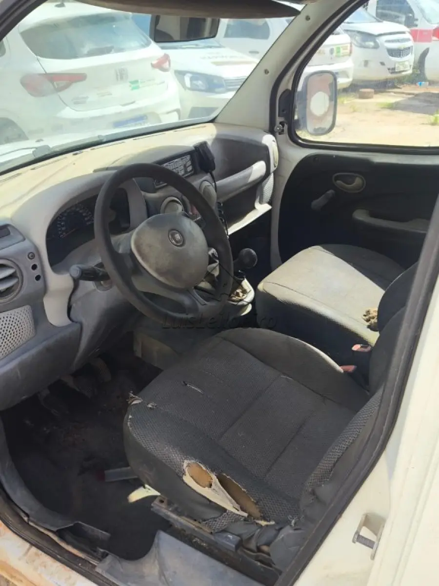 LOTE 025 - FIAT/DOBLO ROTAN AMB2/1.4/2013