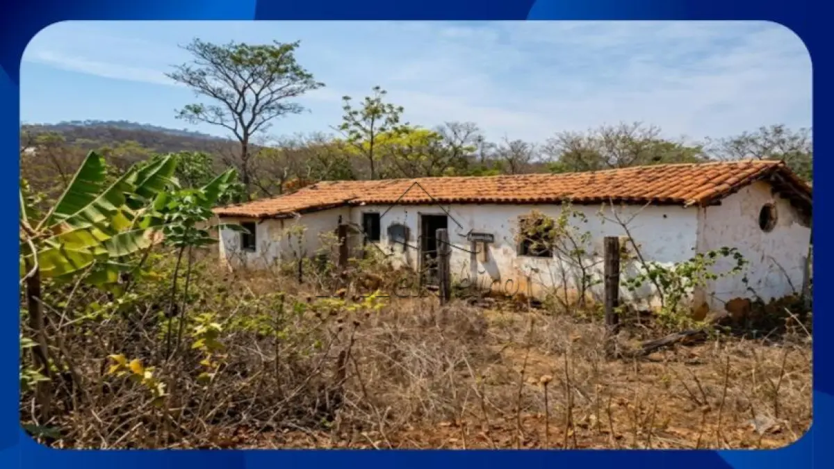 LOTE 016 - FAZENDA - Fazenda Barro ou Cachoeira, entre os Distritos de Claraval e Canto do Engenho, Zona Rural, Montes Claros/MG, com área de 244 hectares (~2.440.000m²)