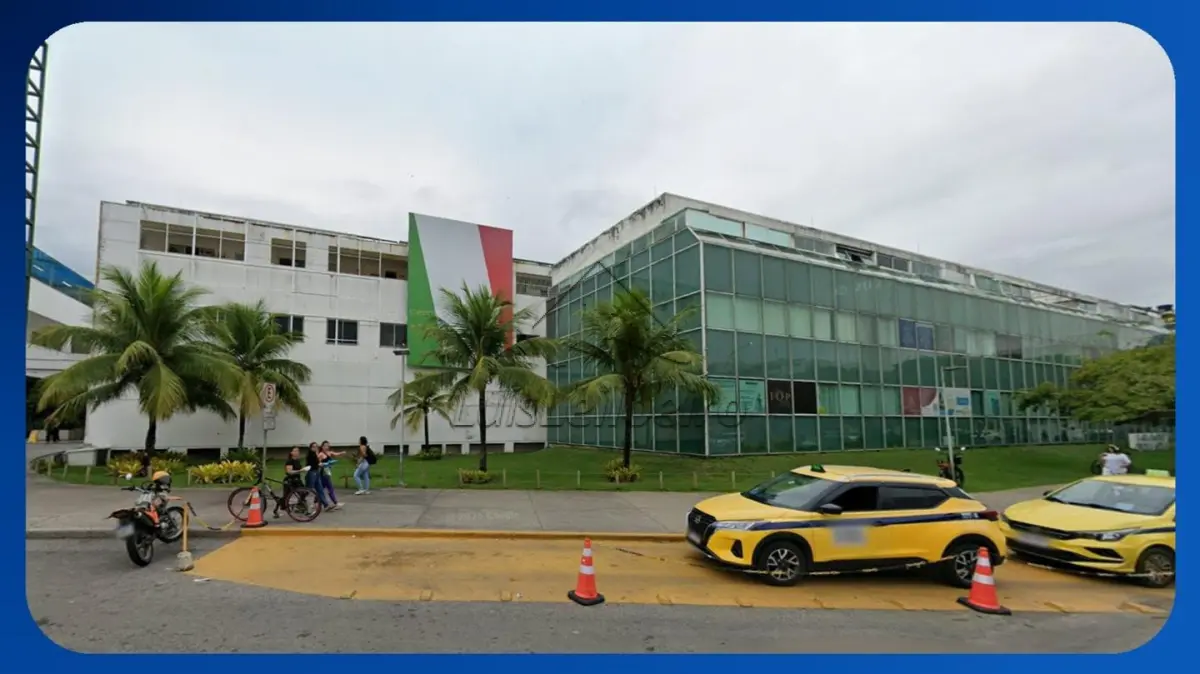 LOJA COMERCIAL - Av. Alfredo Balthazar da Silveira, 580, Loja 128-A, Setor Inglaterra, 1º Piso, Shopping Barra World, Recreio dos Bandeirantes, Rio de Janeiro/RJ (penhora de 1/3 do bem)