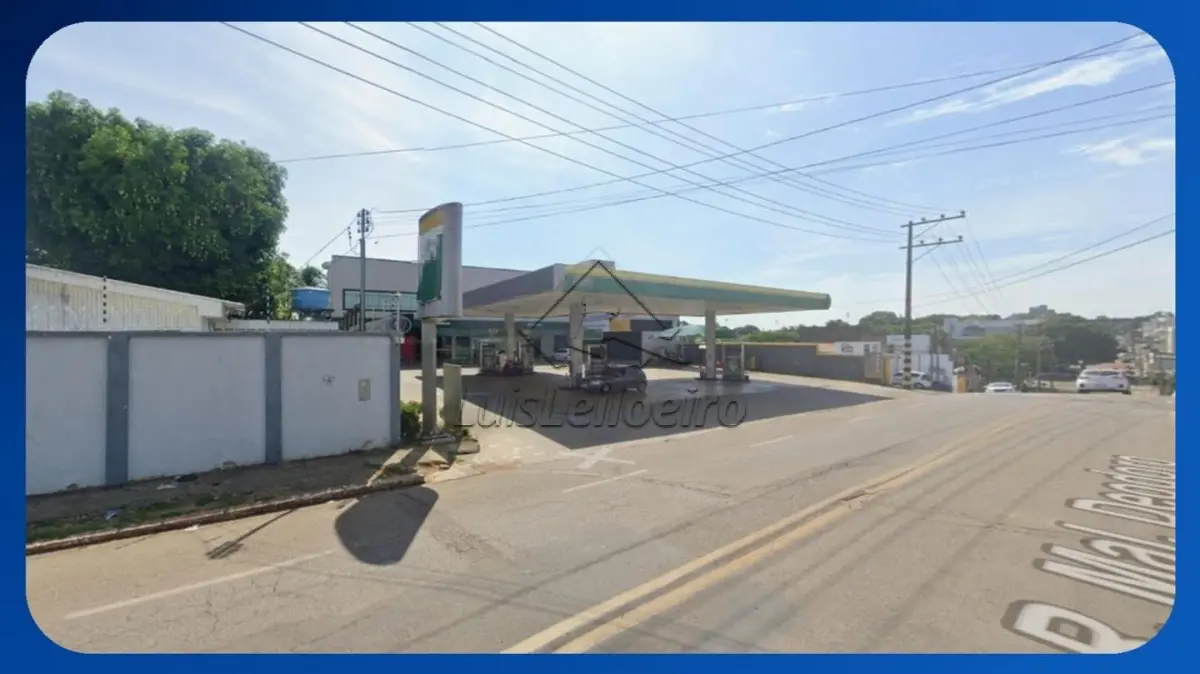 COMPLEXO COMERCIAL - Rua Marechal Deodoro, 1040, Bosque, Rio Branco/AC (Posto de combustível, salas comerciais e prédio), Área de 2.200m²