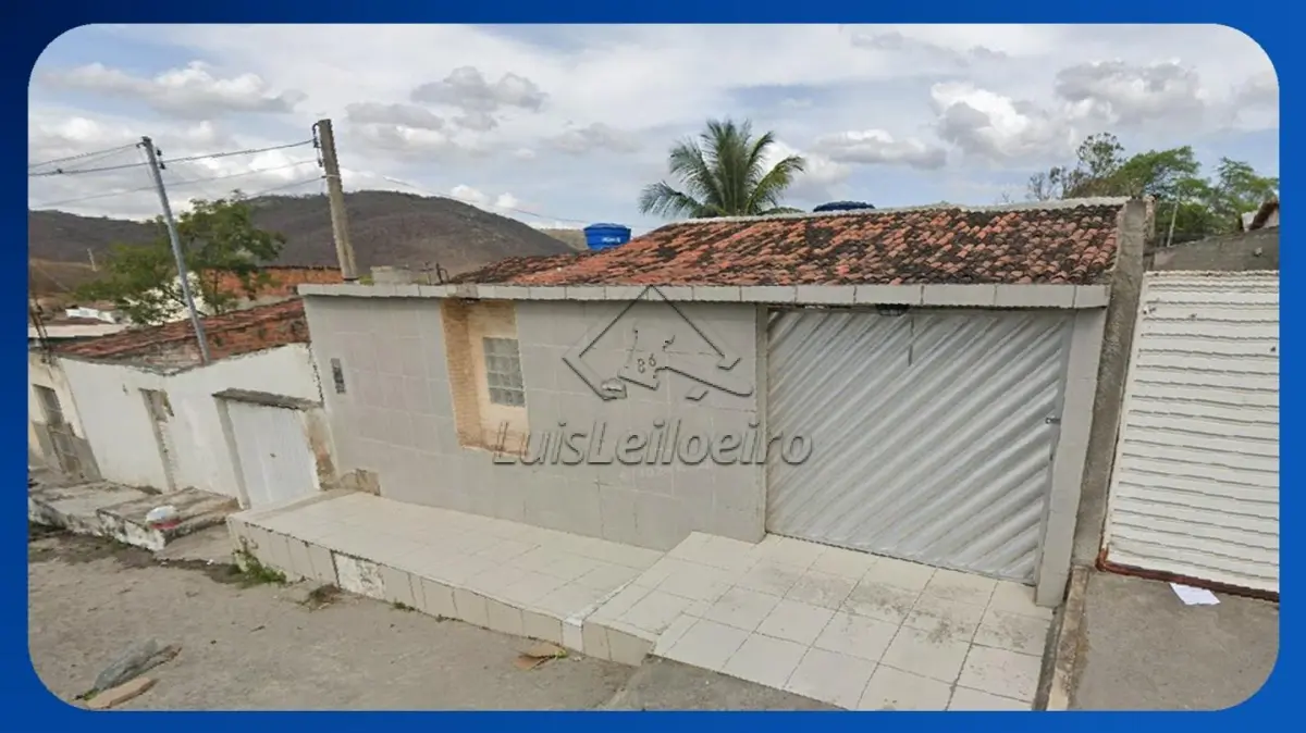 CASA - RUA SESSENTA E UM, 86, RENDEIRAS, CARUARU/PE, COM ÁREA DE 186,00M²