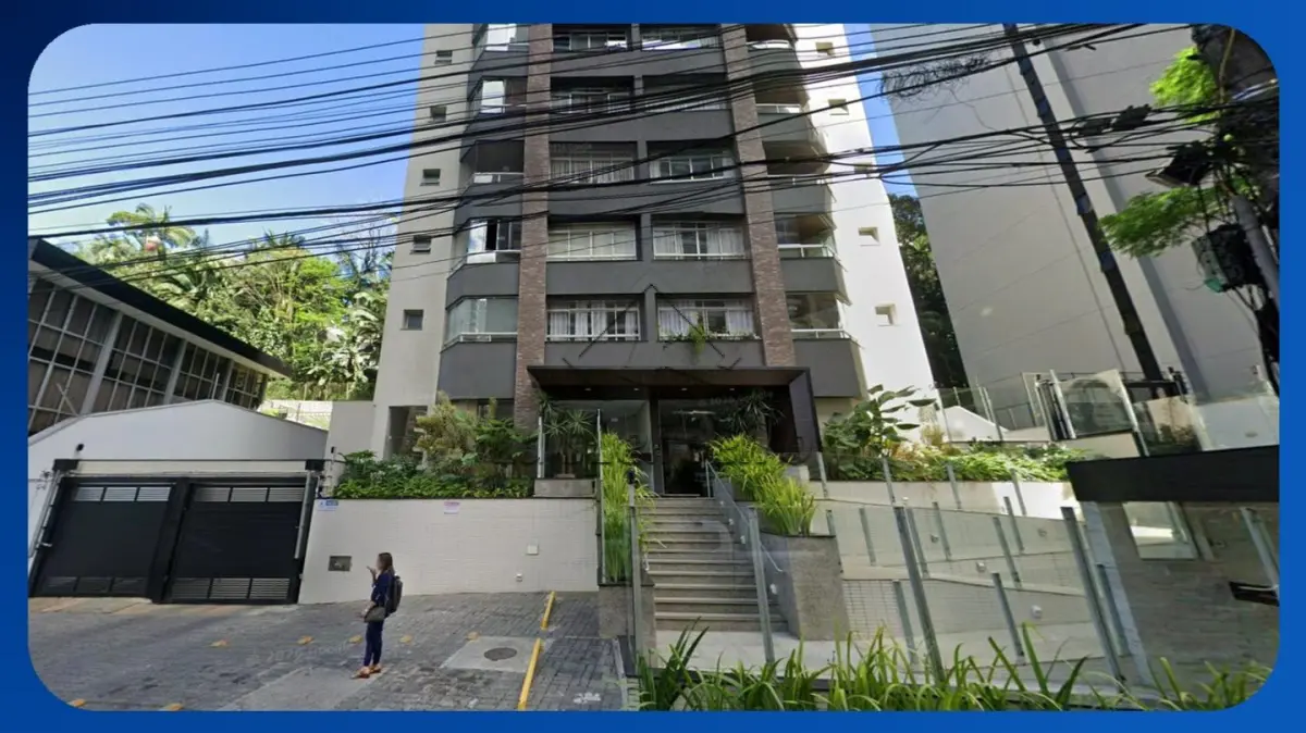 LOTE 105 - APARTAMENTO - Nº 201, 2º andar, Edifício José de Alencar, Rua Expedicionário Holtz, 377, Central, Joinville/SC, Área de 123,61m²