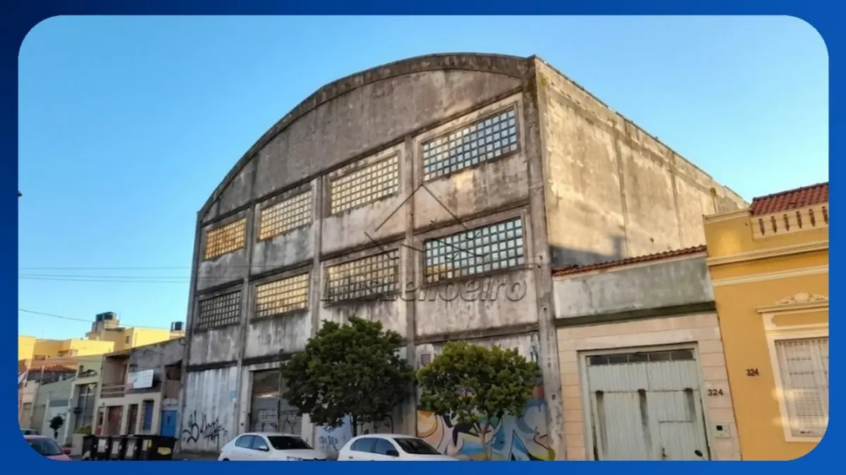 GALPÃO - Rua Santos Dumont, 537A, Centro, Pelotas/RS, Área de 1.055,48m²