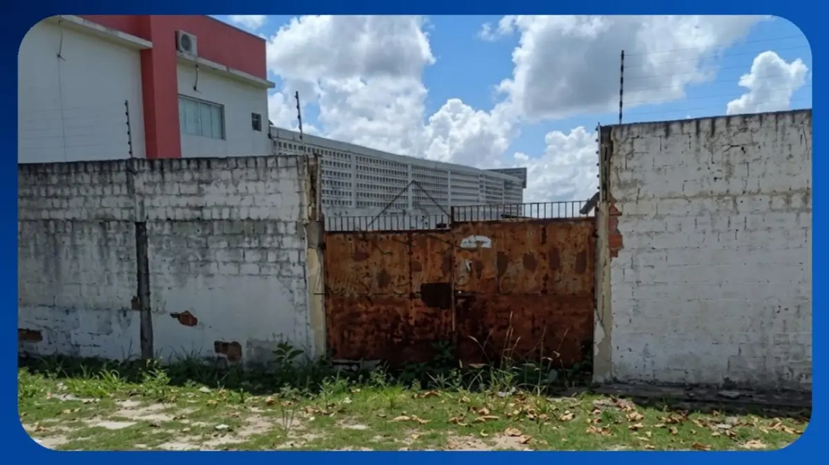 LOTE 037