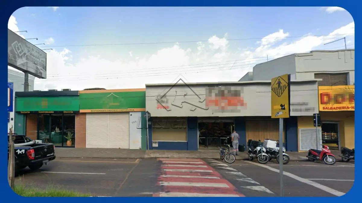 LOTE 022 - PRÉDIO COMERCIAL - Av. Fernando Costa, 853/861 São Benedito, Uberaba/MG, Área construída de 711,39m²