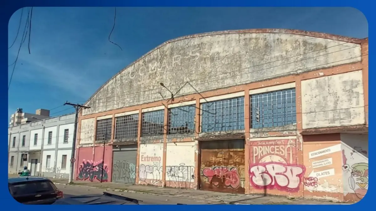GALPÃO - Rua Dr. Amarante, 733, Pelotas/RS, Área de terreno de 2.707,32m²