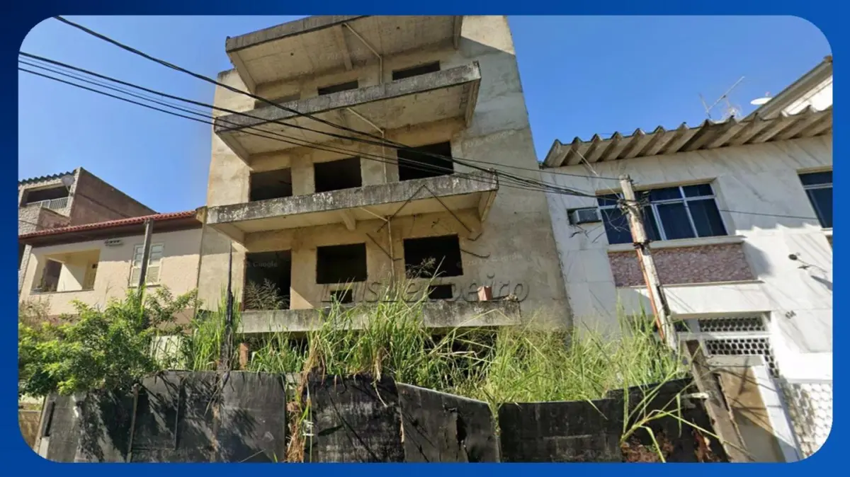 PRÉDIO COMERCIAL INACABADO - Nº 666 e respectivo terreno (Lote 13, Quadra C-41), Rua Pascal, Vila da Penha, Rio de Janeiro/RJ, penhora sobre 2/3 do bem, Área do terreno de aprox. 350,00m²