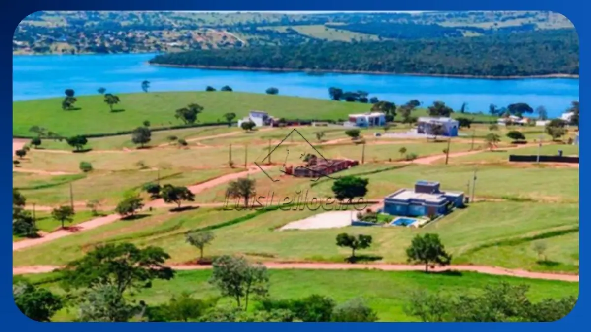 LOTE 038 - LOTE - Nº 08, Quadra AF, Rua nº 93, Loteamento Riviera de Santa Cristina II, Rodovia Raposo Tavares Km 274, Itaí/SP, Área de 350,00m²