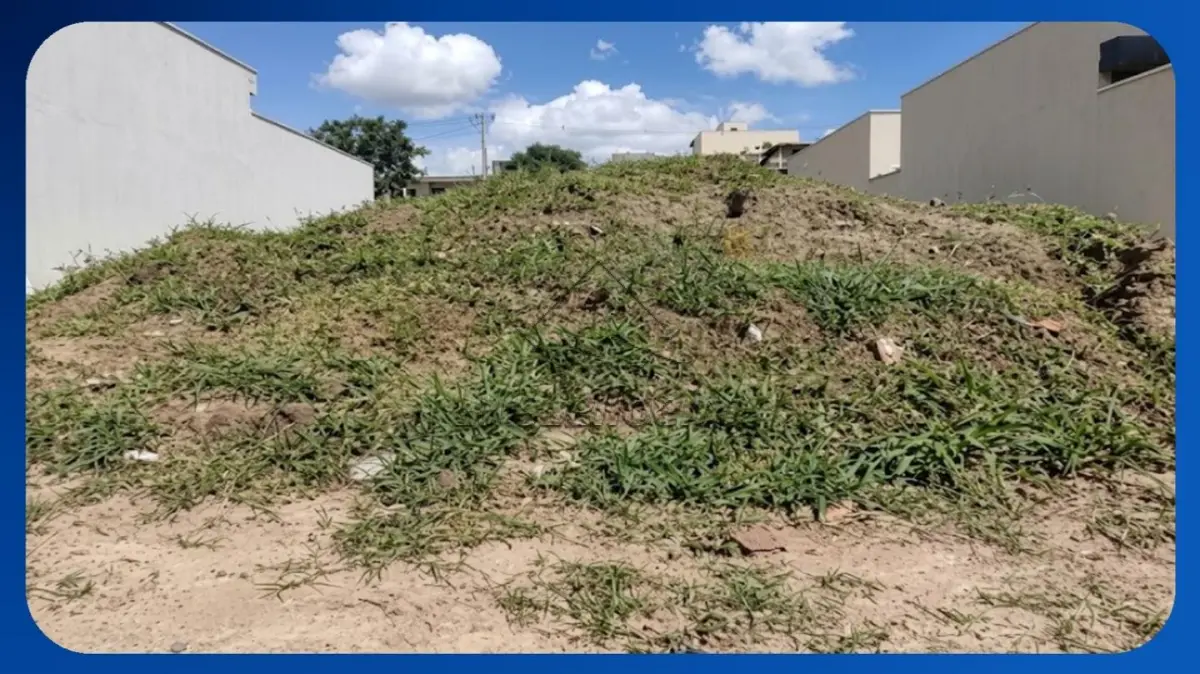 LOTE 010 - TERRENO - Lote 9, Quadra 17, Loteamento Fazenda São Sebastião (atual Residencial Verana), Rua Carlos Ferraz de Campos, Marília/SP, penhora sobre 50% do bem, Área de 250,00m²