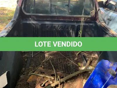 LOTE 000 - Fiat Strada, Fire 2003