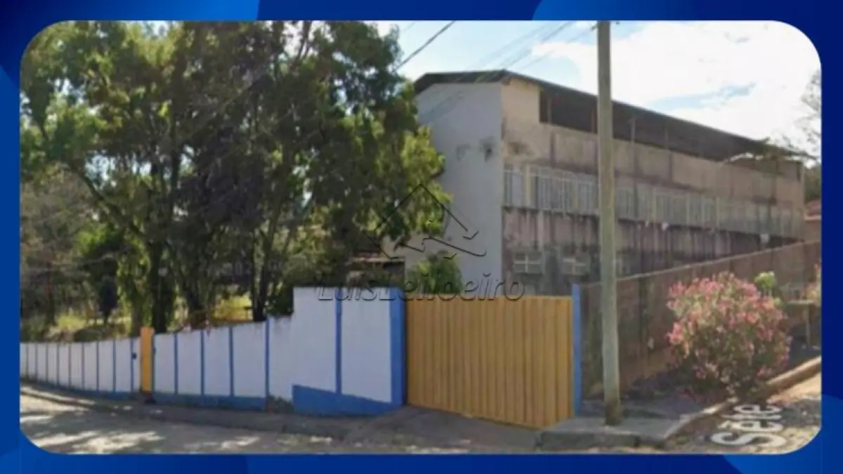 LOTE 082 - PRÉDIO COMERCIAL - Rua Vinte e Sete, nº 83, Centro, Iguatama/MG, Área de 4.972m² com diversas benfeitorias (Cooperativa Educacional de Iguatama)