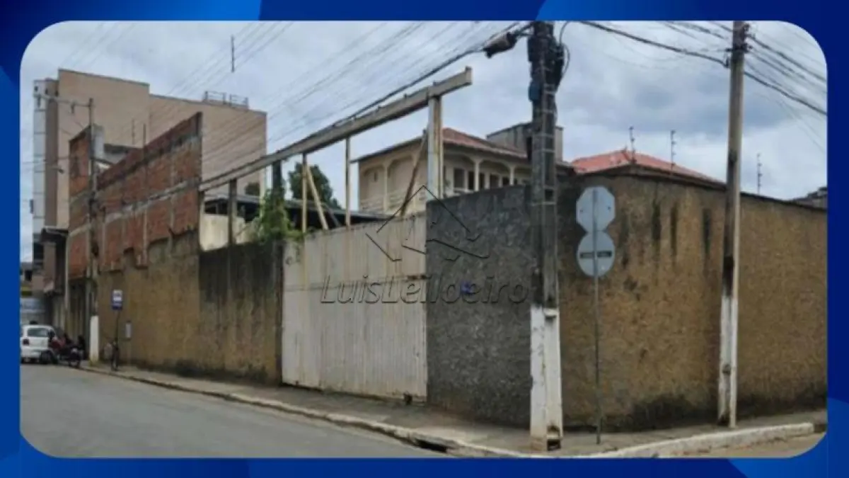 LOTE 048 - LOTE - Área de 360,00m², Avenida José Rodrigues de Almeida, n. 353, Centro, Ipaba/MG