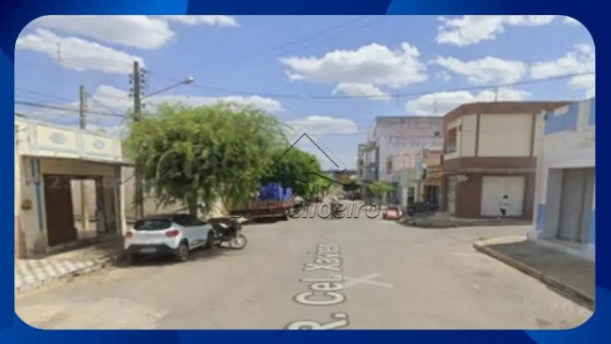 LOTE 086 - PRÉDIO - Terreno de aproximadamente 4,84m x 23,10m, Rua Coronel Xavier, Aurora/CE